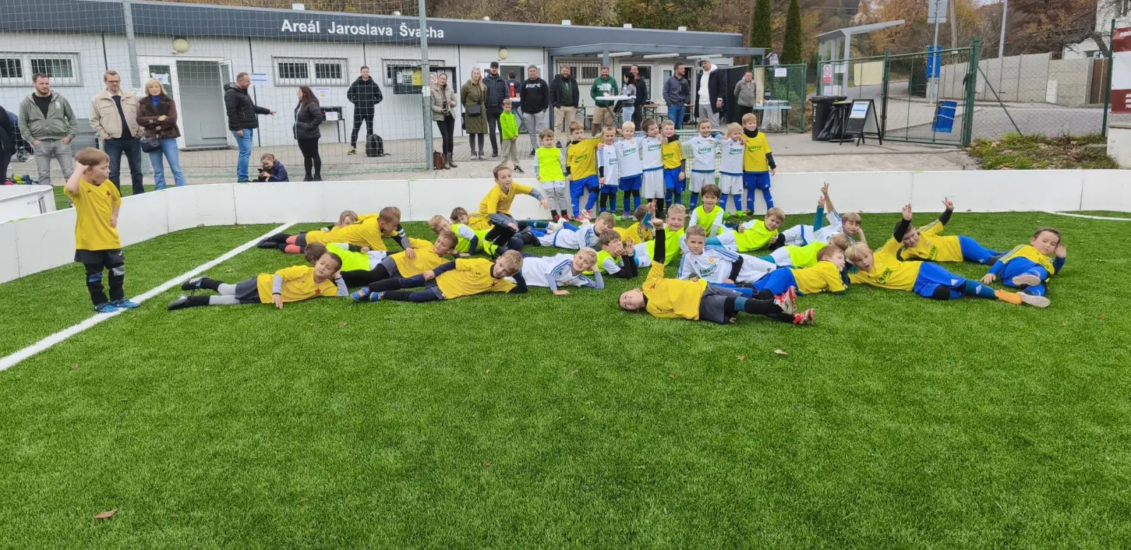 Na Pasekách odehráli benjamínci poslední venkovní turnaj tohoto roku