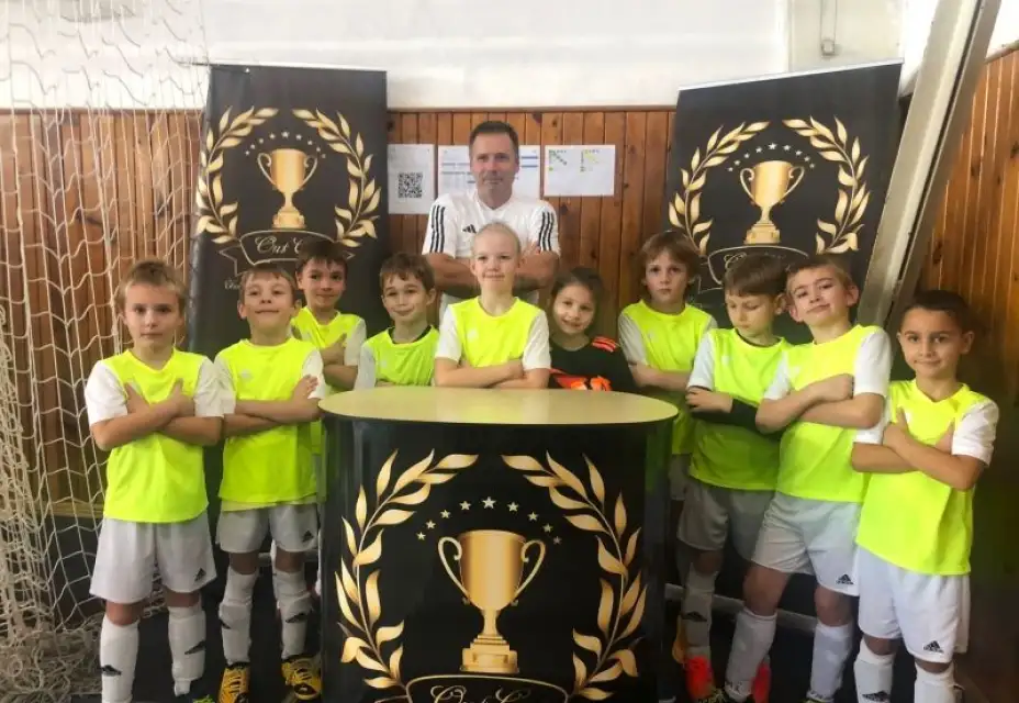 Mladší přípravka U8 na halovém turnaji ve slovenské Galantě