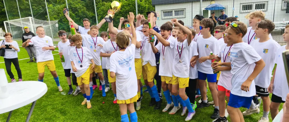 Mladší žáci oslavili titul vysokou výhrou 16:1 nad Tečovicemi
