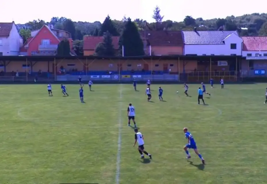 SK Zlín 1931 : FC Strání 2:4 (1:2)