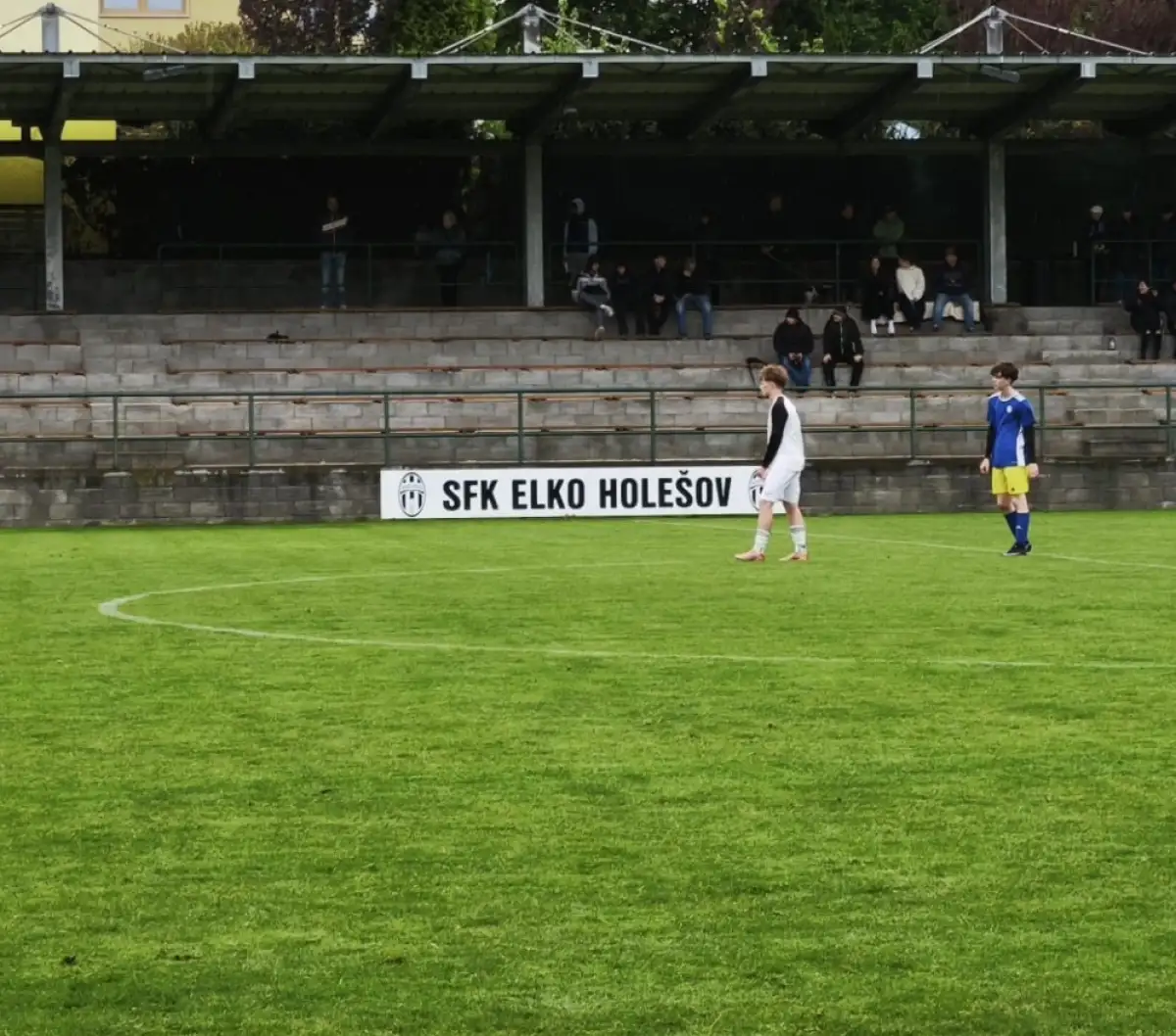 Dorost veze z náročného utkání v Holešově tři body za výhru 5:1