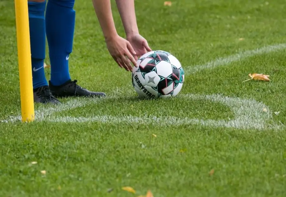 SK Zlín 1931 : SK Louky 4:2 (4:0)