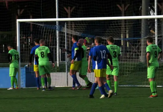 SK Zlín 1931 : SFK ELKO Holešov B 1:2 (0:1)