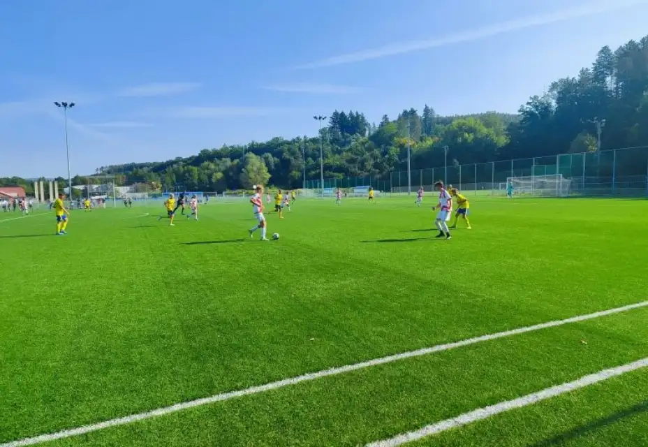 FC Zlín B : FC Fastav Vsetín 4:0 (2:0)